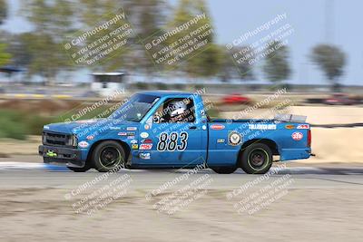 media/Sep-28-2025-24 Hours of Lemons (Sun) [[5dfe0e5f6e]]/11am (Cotton Corners)/